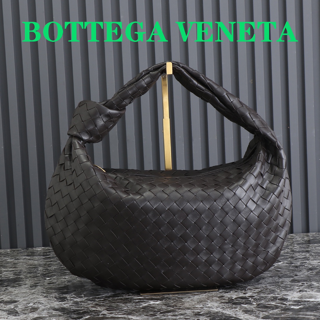 Bottega Veneta Hobo Bags